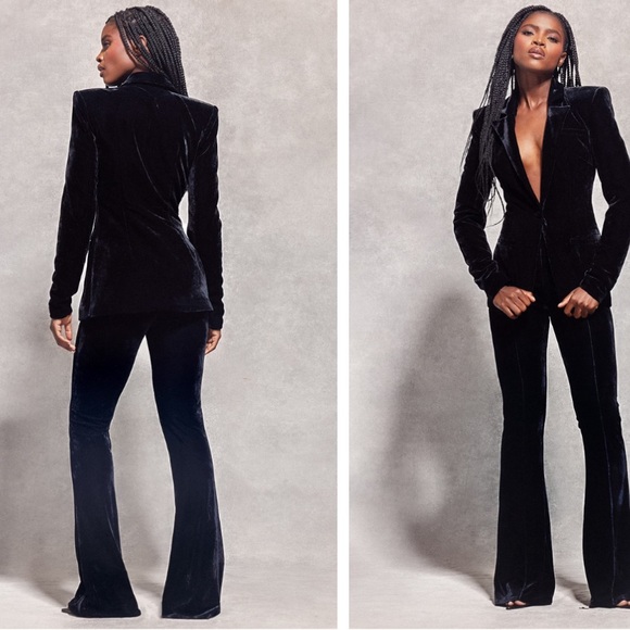 COPY - BLACK VELVET FITTED BLAZER AND PANT (PrettyLittleThing) worn once. M siz… - Picture 3 of 6